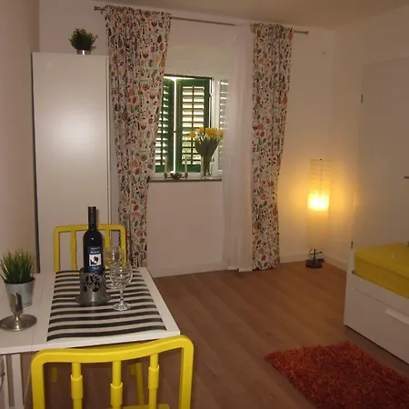 Apartamento On The Square