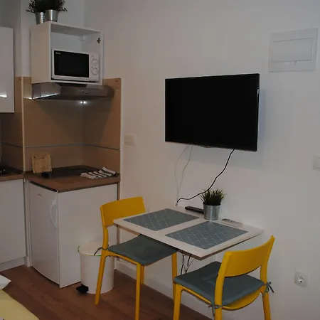 Apartamento On The Square Makarska