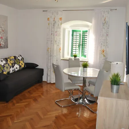 Apartamento On The Square