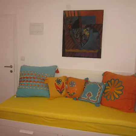 On The Square Apartamento Makarska